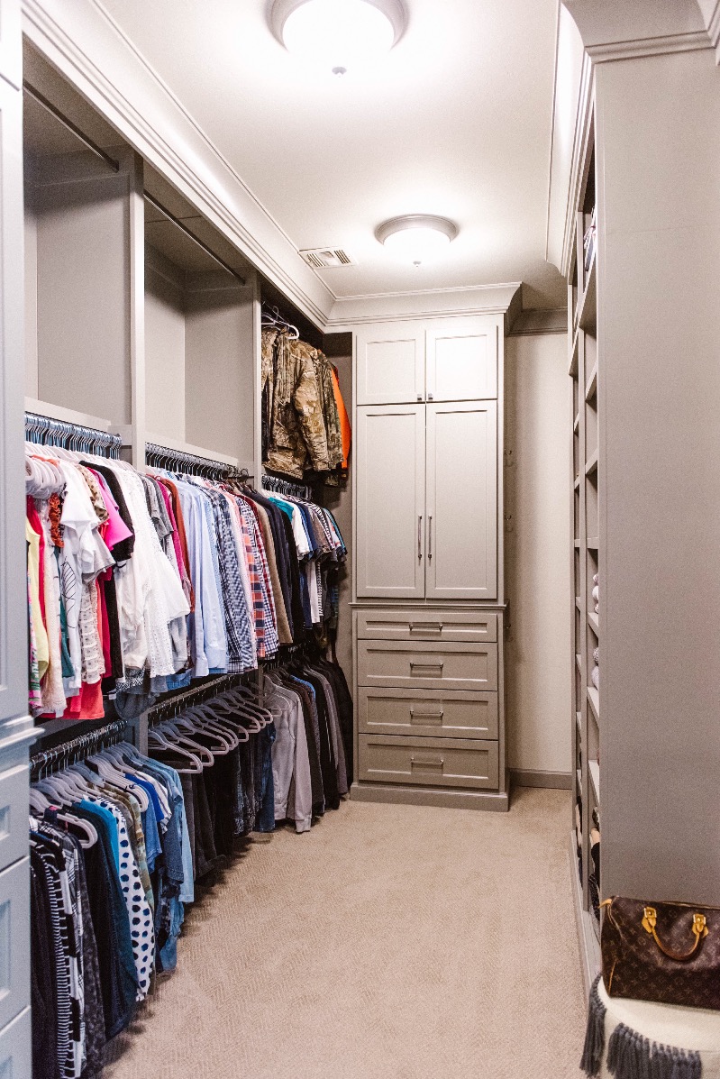 master-closet-organization-ideas-hanging-area | Curls and Cashmere